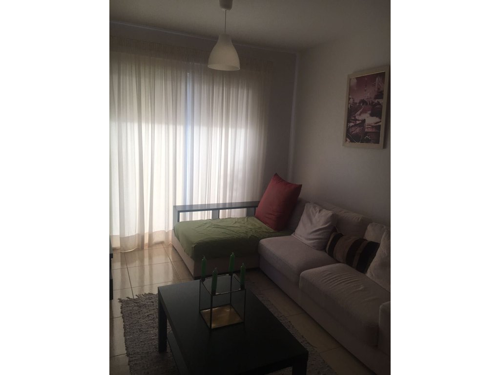 property-main-img