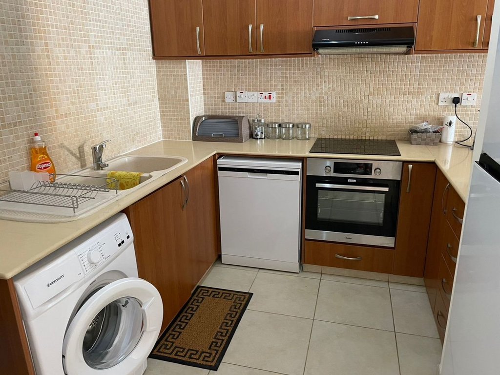 property-main-img