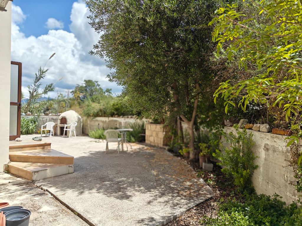 property-main-img