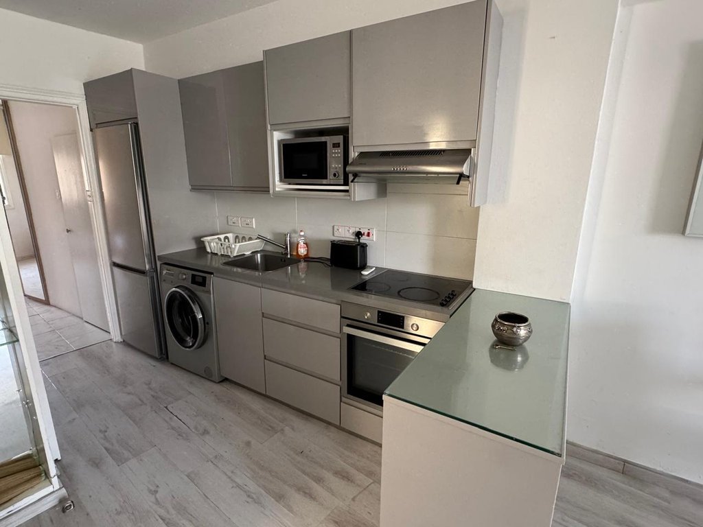 property-main-img