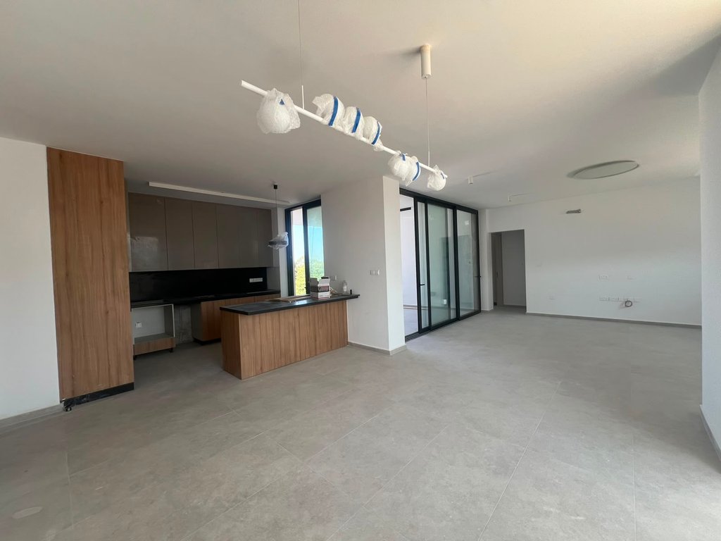 2-bedroom apartments for rent 110 m² in Paphos - Agios Theodoros, Paphos