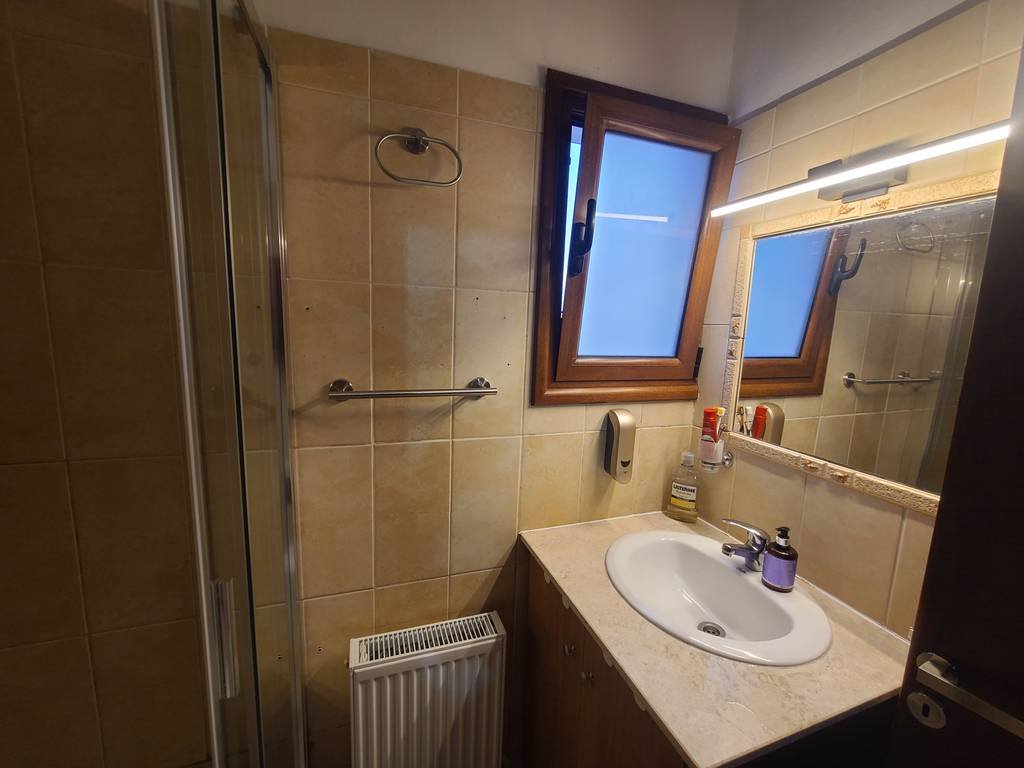 4-bedroom villa for rent 220 m² in Tsada, Paphos
