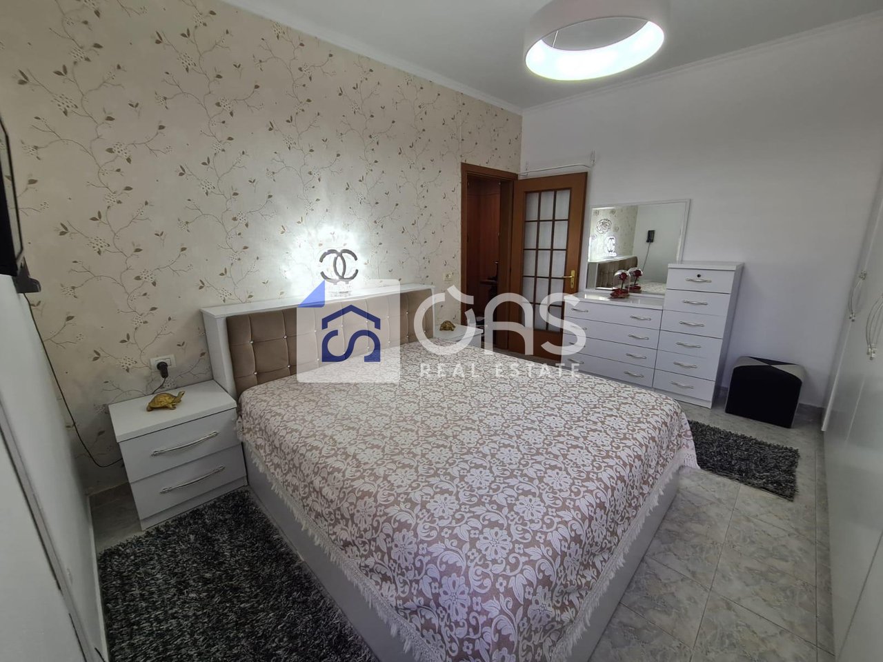 Apartament 1+1 Me Qira ne Xhamllik - 550€ | 70 m²
