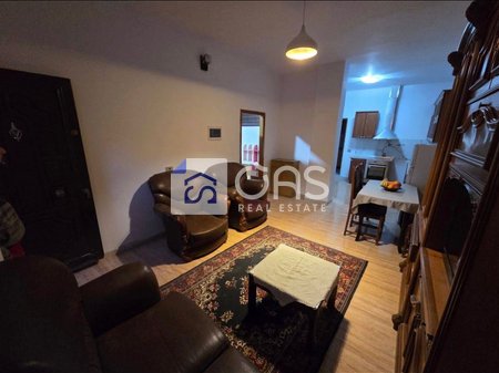 Affittasi appartamento 2+1 a Don Bosko in casa privata, 40.000 lek.