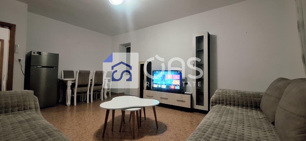 Jepet me qera apartament 1+1 ne Ali Dem