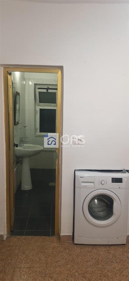 Jepet me qera apartament 1+1 ne Ali Dem