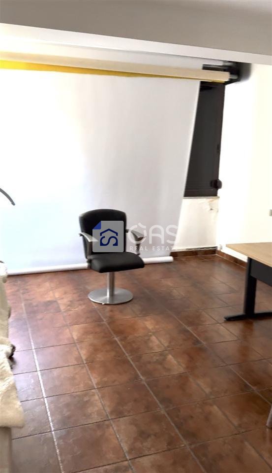 Affittasi appartamento o ufficio 2+1 a Myslym Shyr