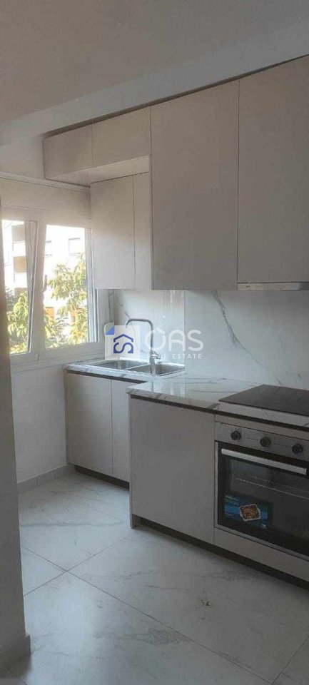 Jepet apartament me qera 2+1 tek  Ish Parku