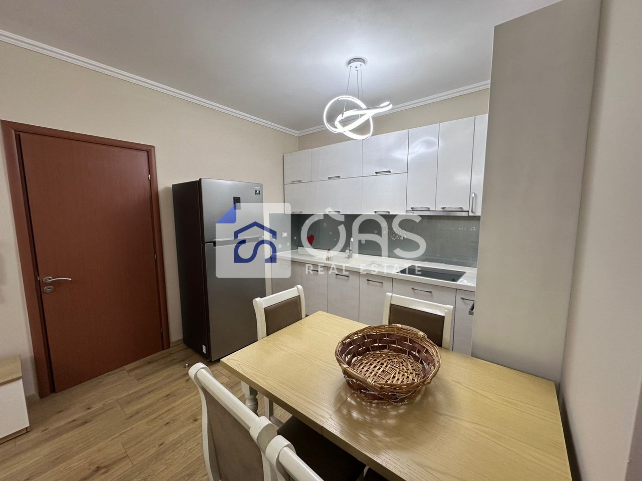 Jepet me qera Apartament 1+1 ne yzberisht