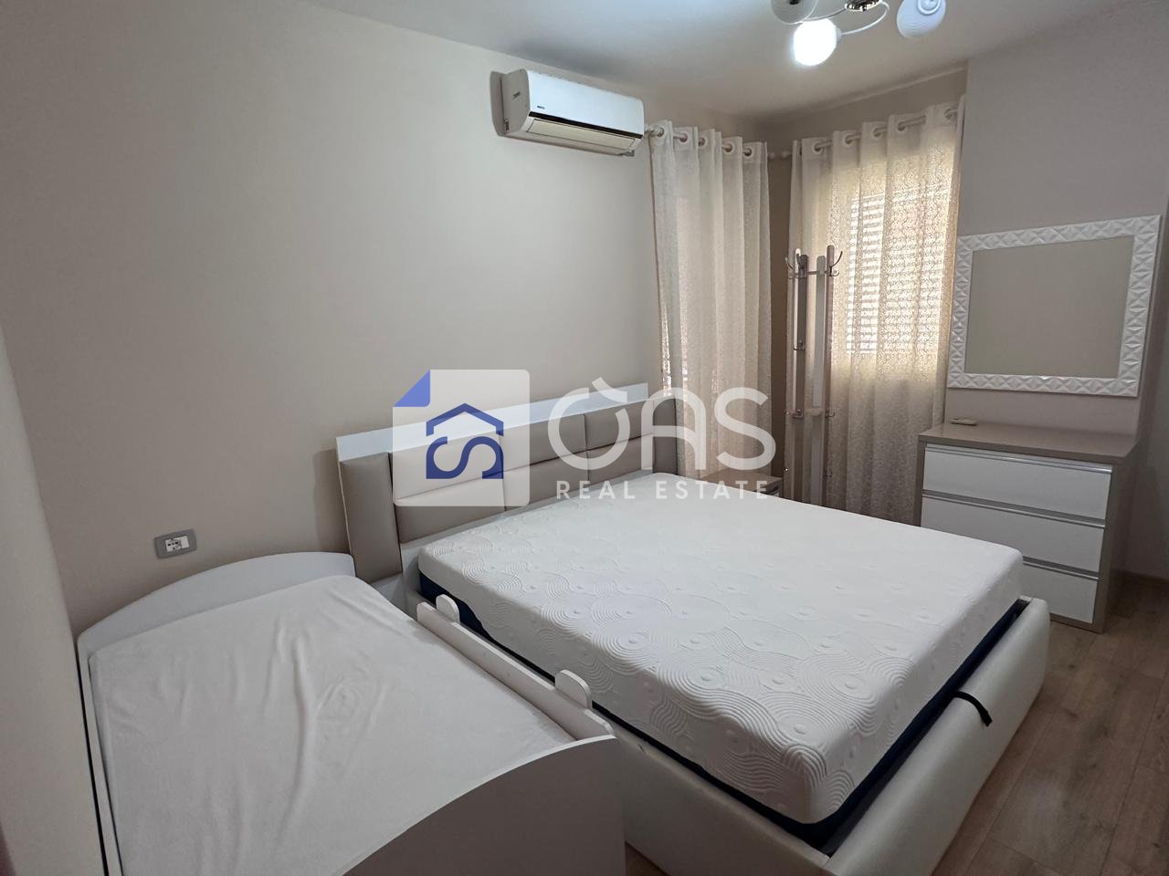 Jepet me qera Apartament 1+1 ne yzberisht
