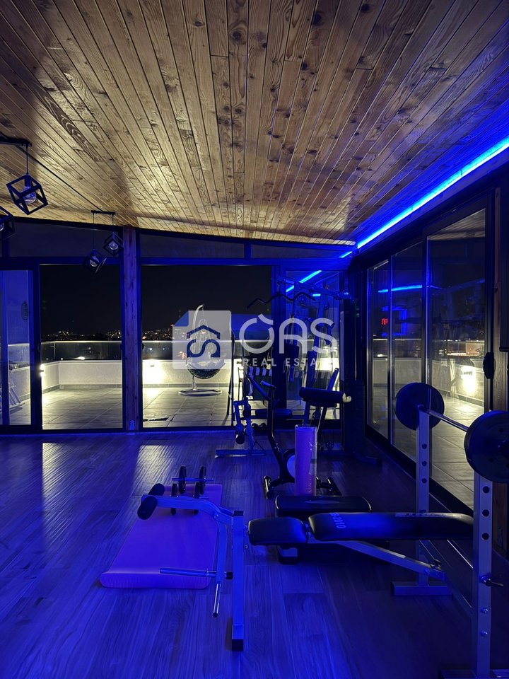 Shitet apartament 2+1+2+2 tek Fresku (Qesarake)