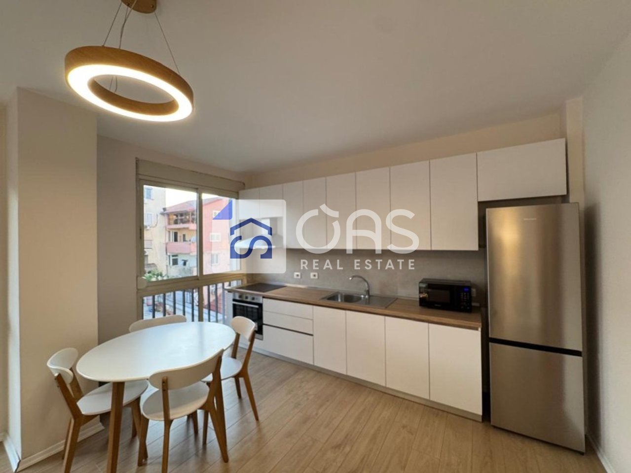 Apartament 1+1 Me Qira në Rruga e Kavajës, Tiranë - 750€ | 70 m²