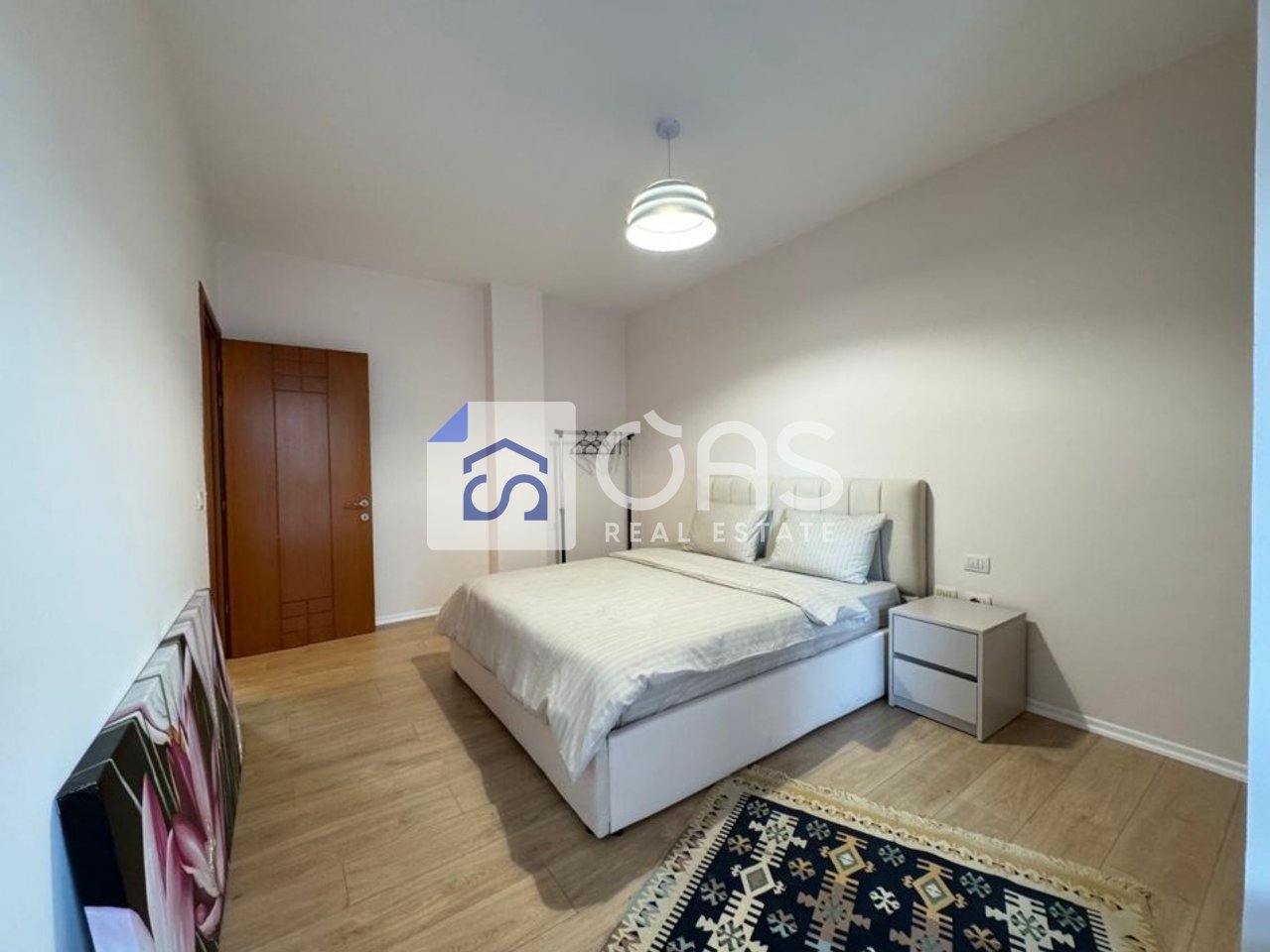 Apartament 1+1 Me Qira në Rruga e Kavajës, Tiranë - 750€ | 70 m²