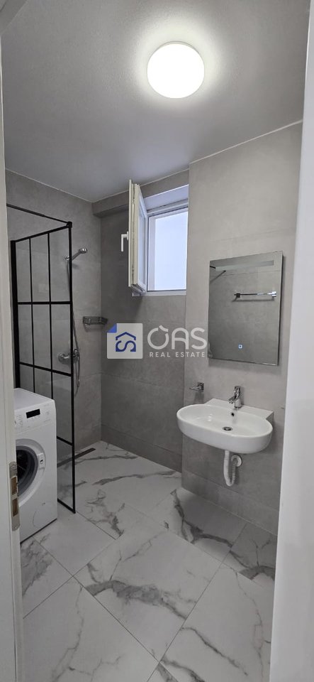 Apartament 2+1 Me Qira tek Liqeni i Thatë, Tiranë - 670€ | 80 m²