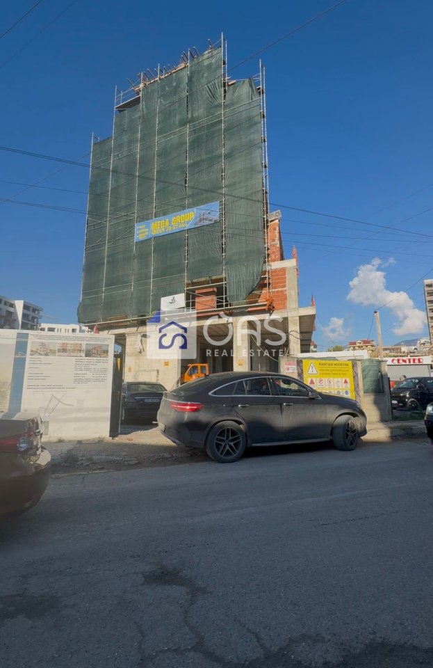 Shitet apartament 3+1  Penthouse ne Paskuqan  163.504 euro