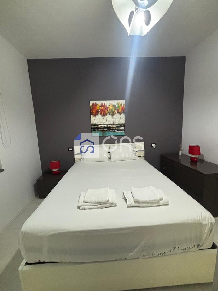 Jepet me qera apartamenti 1+1+ post parkimi tek Kopshti Botanik