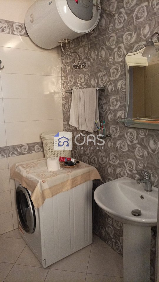 Jepet me qera apartament 2+1 tek Ish Fusha Aviacionit