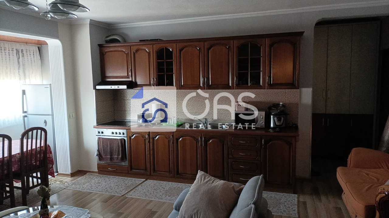 Jepet me qera apartament 2+1 tek Ish Fusha Aviacionit