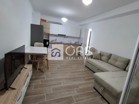 Apartament 2+1 Me Qira në Rruga 5 Maji, Tiranë - 500€ | 100 m²