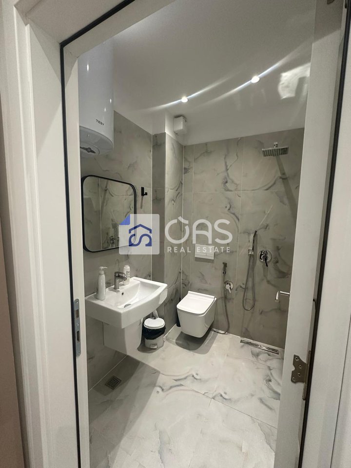 1+1 Apartment for Rent on 5 Maji Street, Tirana - 500€ | 37 m²