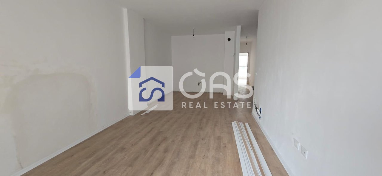 Vendesi appartamento 2+1 presso Dritan Hoxha (Complesso Aura)