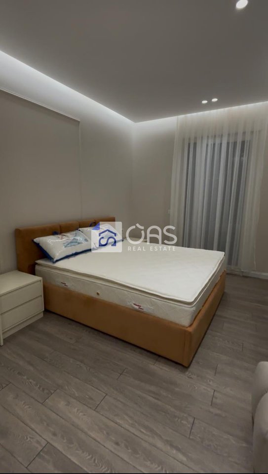 Jepet me qera apartament 2+1 tek Residenca Rose Garden, prane TEG