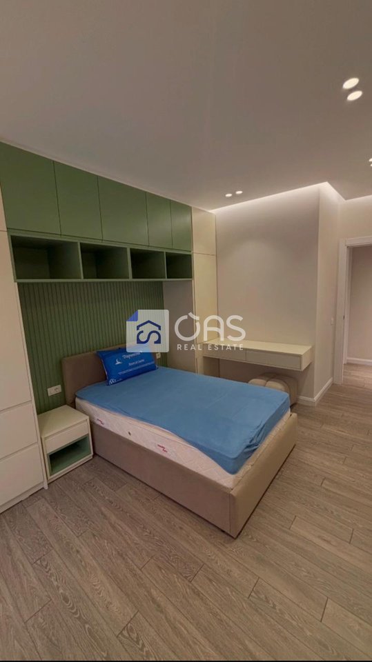 Jepet me qera apartament 2+1 tek Residenca Rose Garden, prane TEG