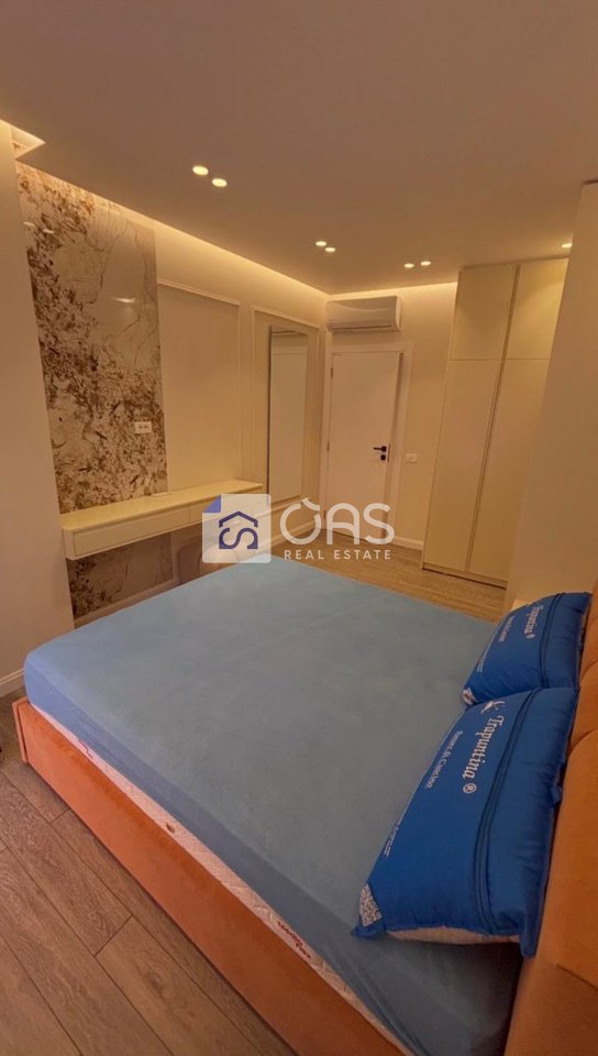 Jepet me qera apartament 2+1 tek Residenca Rose Garden, prane TEG