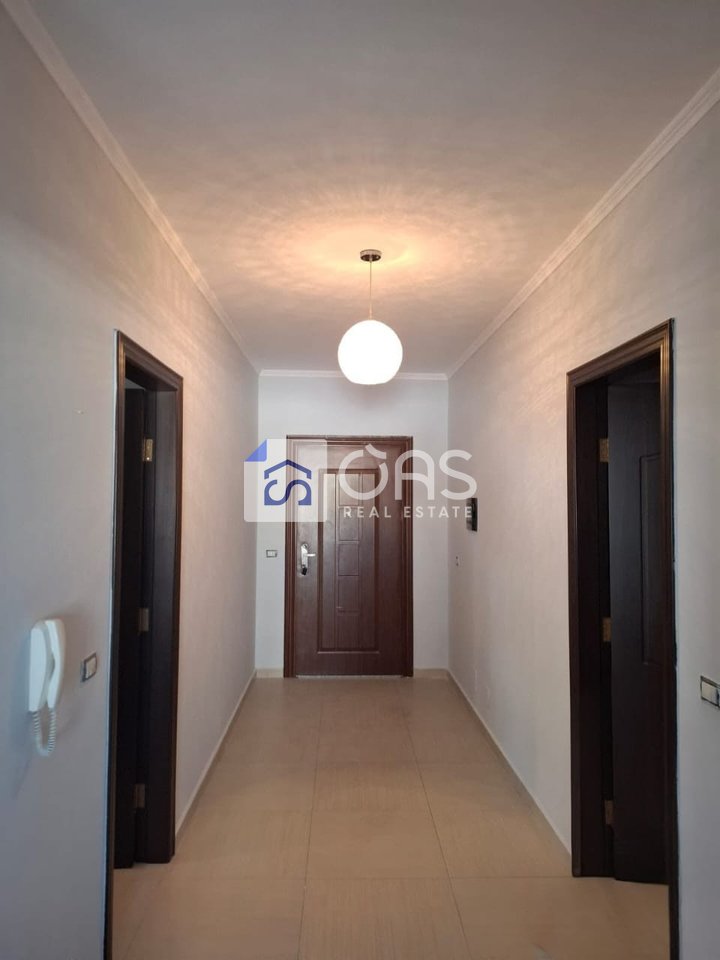 Jepet me qera Apartrament 2+1+2 Ne Yzberisht