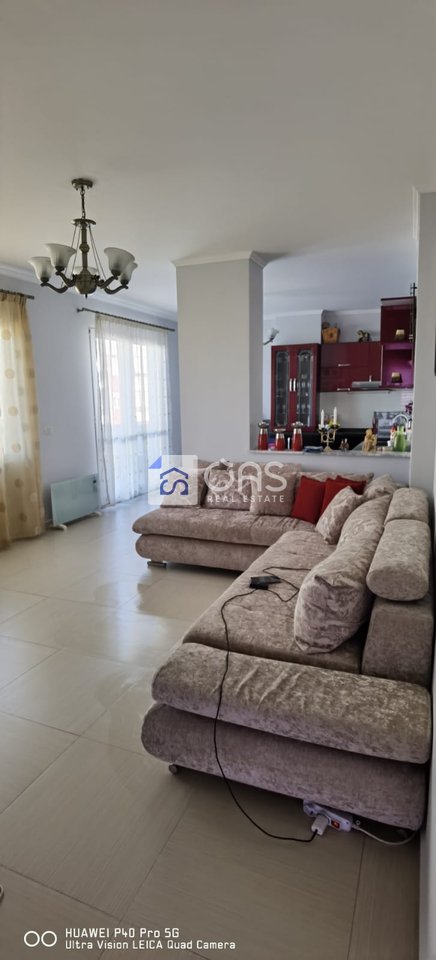 Jepet me qera Apartrament 2+1+2 Ne Yzberisht