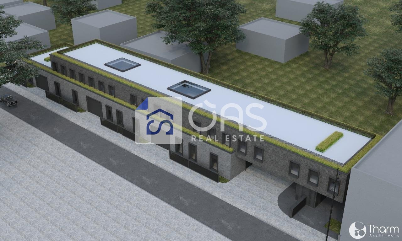 Building 2+1 For Rent in Kamëz - €8000 | 2000 m²