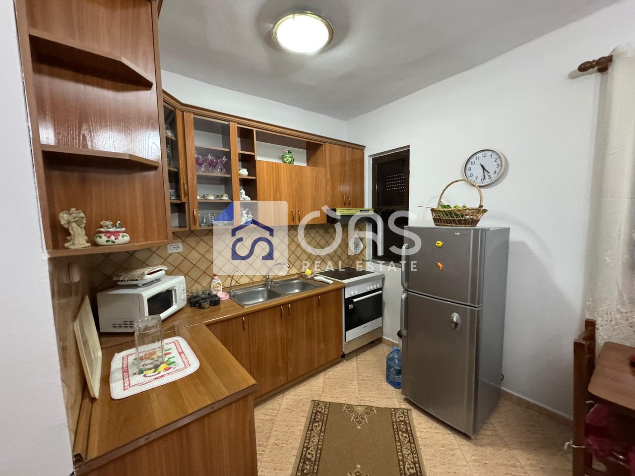 Apartament 2+1 Me Qira në Laprakë, Tiranë - 520€ | 80 m²
