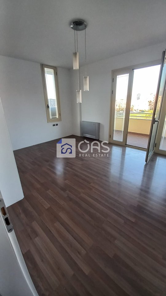 Apartment 2+1+2 for sale at Artificial Lake