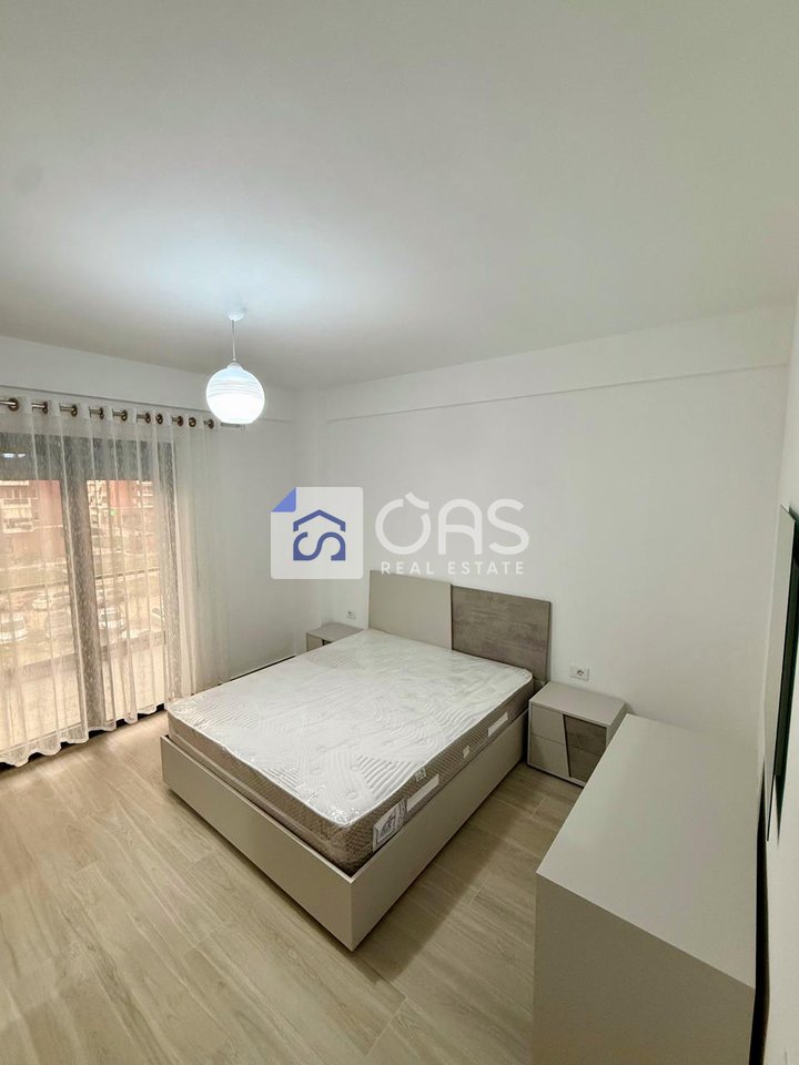 Appartamento 2+2 in affitto ad Astir, Tirana - 700€ | 105 m²