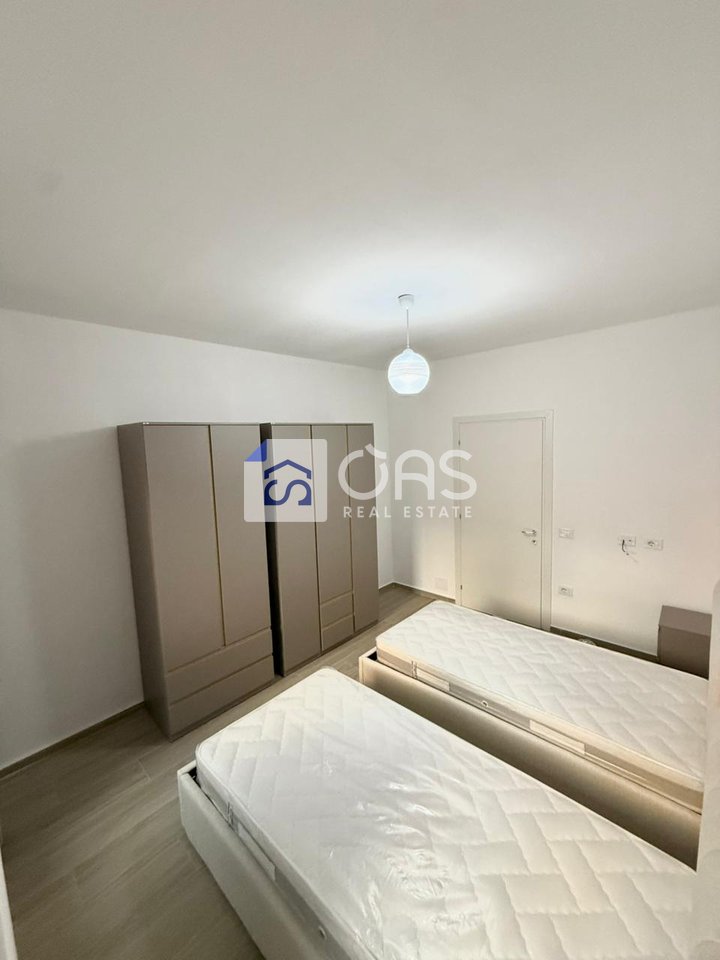 Appartamento 2+2 in affitto ad Astir, Tirana - 700€ | 105 m²
