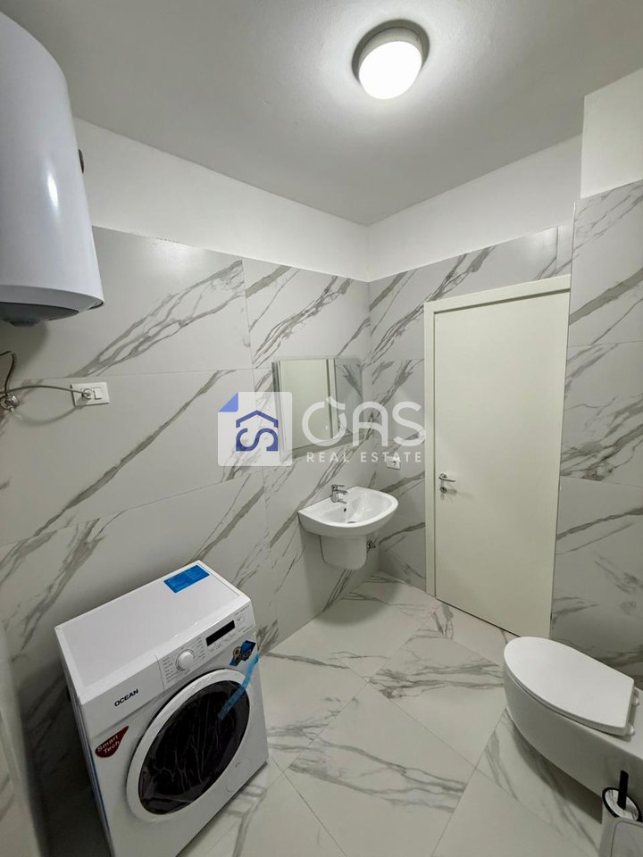 Appartamento 2+2 in affitto ad Astir, Tirana - 700€ | 105 m²