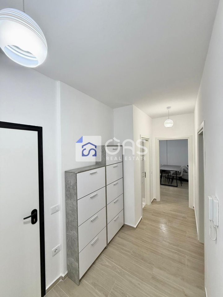 Appartamento 2+2 in affitto ad Astir, Tirana - 700€ | 105 m²