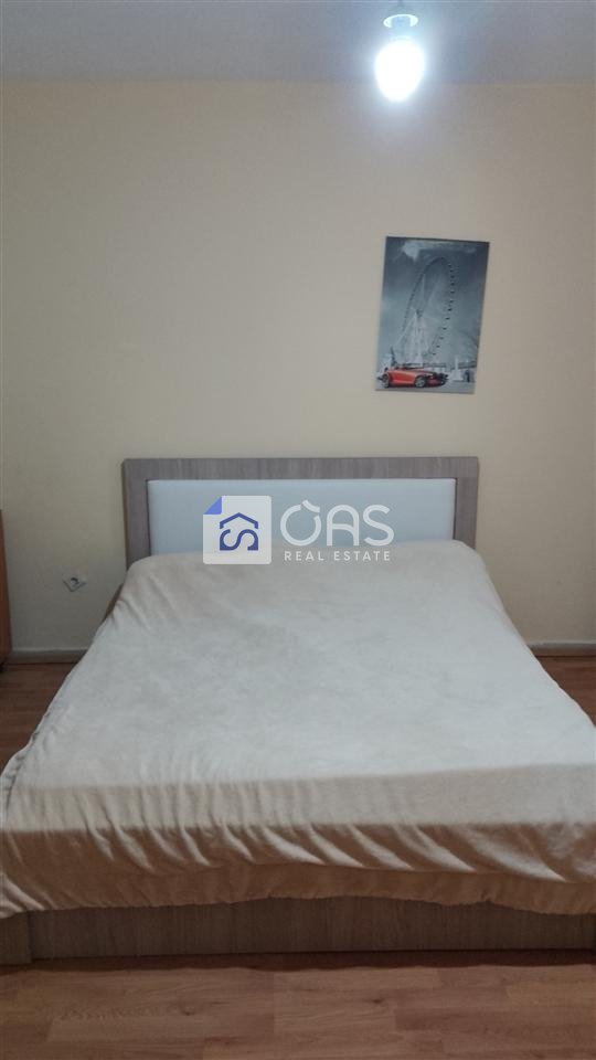 Jepet apartament me qera 2+1 tek Pallati me Shigjeta