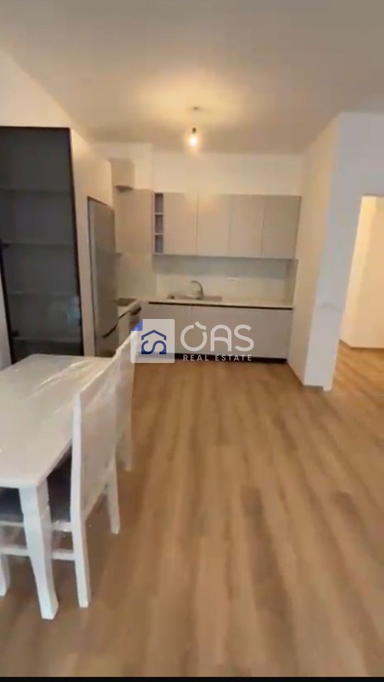 Jepet apartament me qera 2+1+2 ne Kinostudio