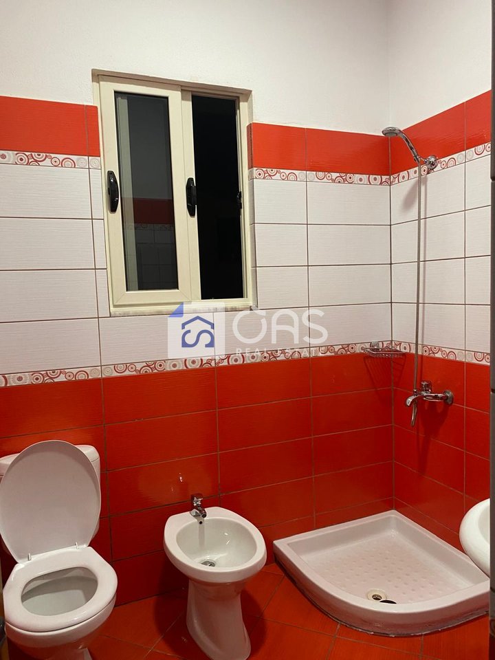 Jepet apartament me qera 1+1 ne Laprake