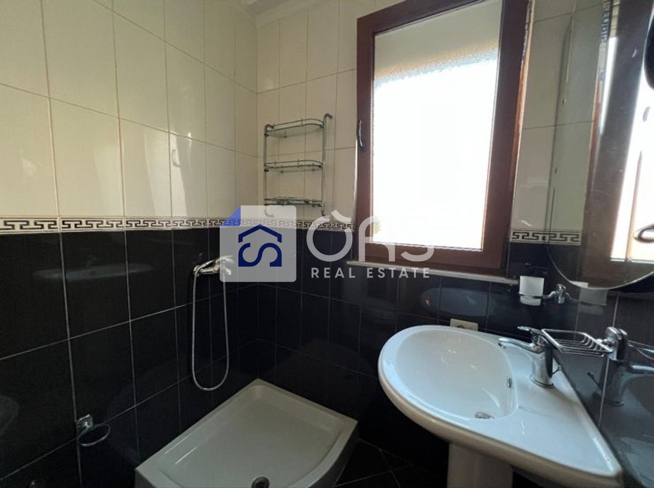 Jepet apartament 2+1 me qera tek Kodra Diellit