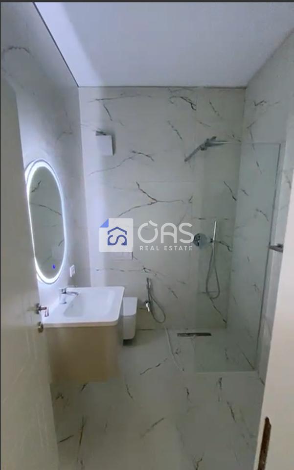 Jepet apartament 1+1 me qera tek Rruga Durresit