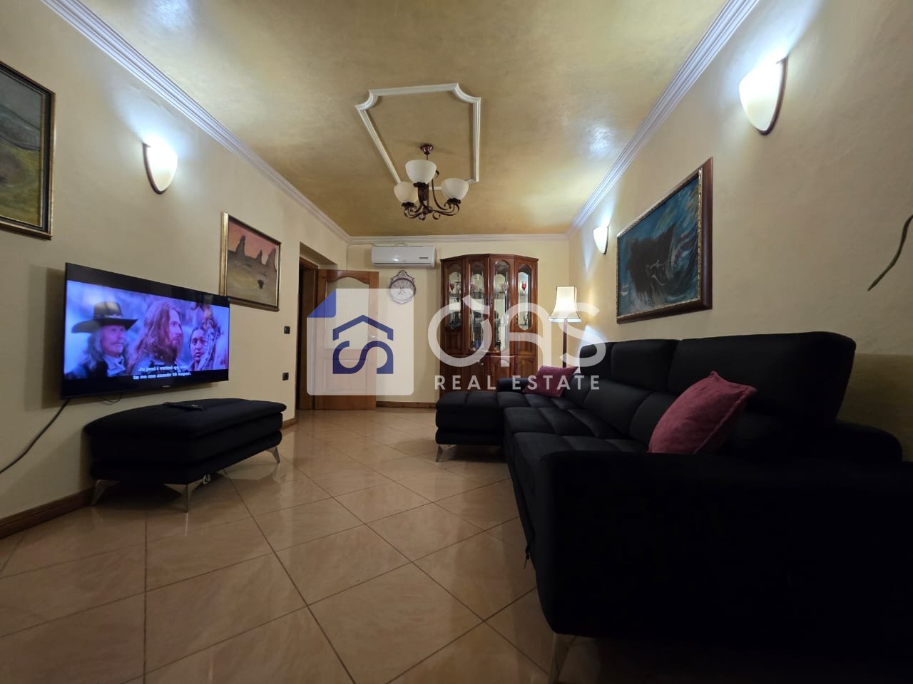 Apartment 3+1+2 for sale at 21 Dhjetori