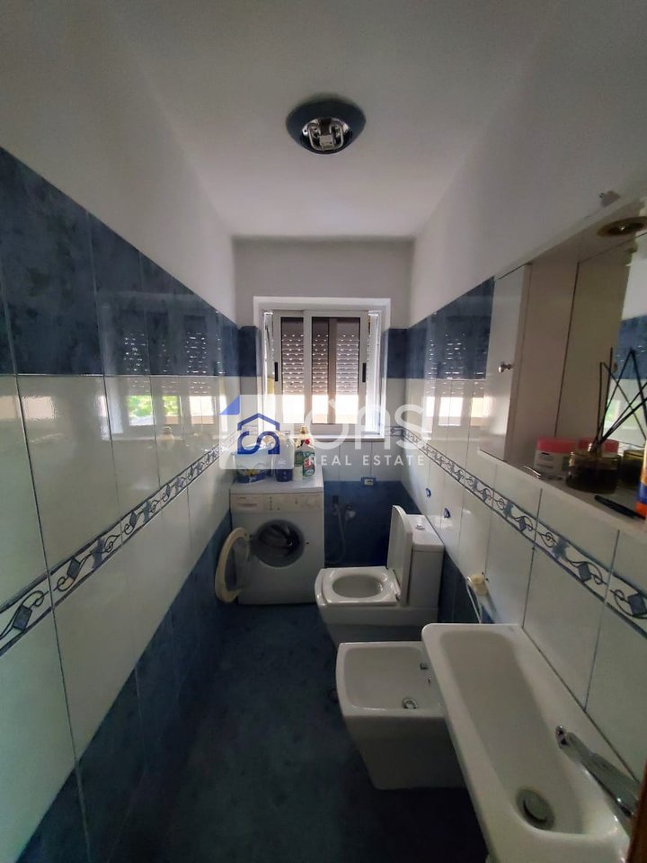 Apartment 3+1+2 for sale at 21 Dhjetori