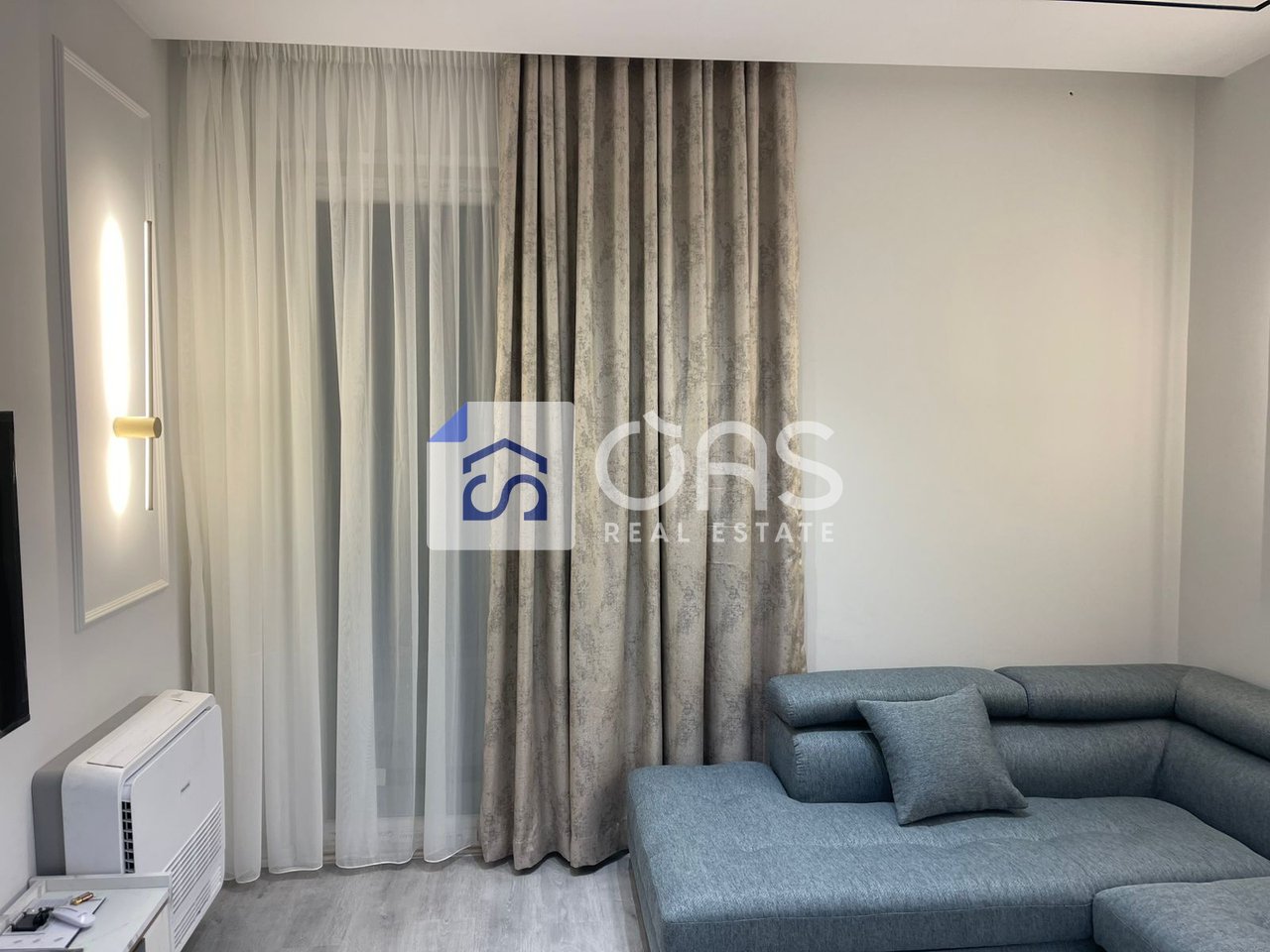 Apartament 2+2 Me Qira Tek Univers City, Tiranë - 600€ | 120 m²