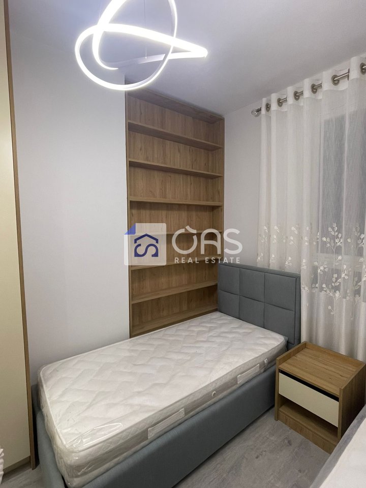 Apartament 2+2 Me Qira Tek Univers City, Tiranë - 600€ | 120 m²