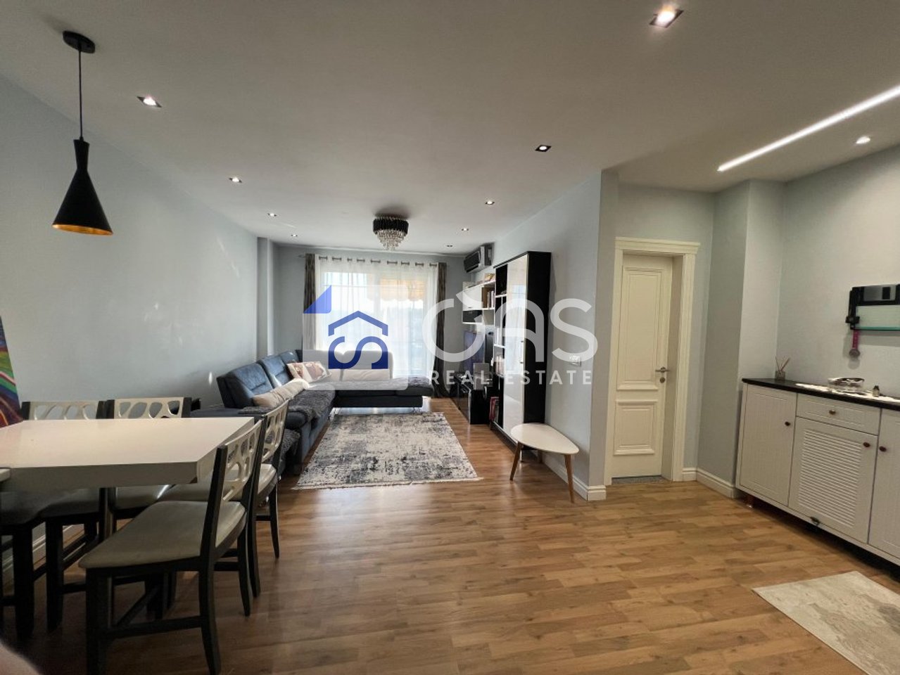 Appartamento 2+1 in affitto ad Astir