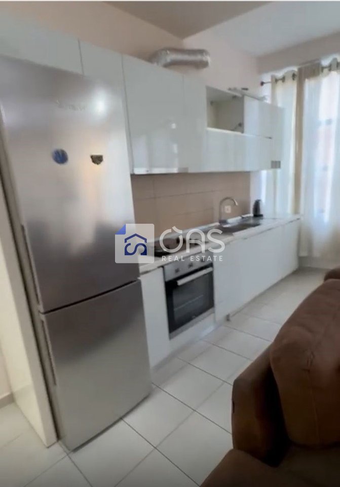 Jepet me qera apartament tek Selvia.