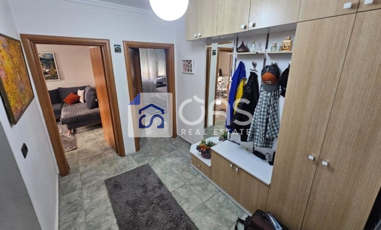 Jepet apartament me qera 1+1 tek Brryli