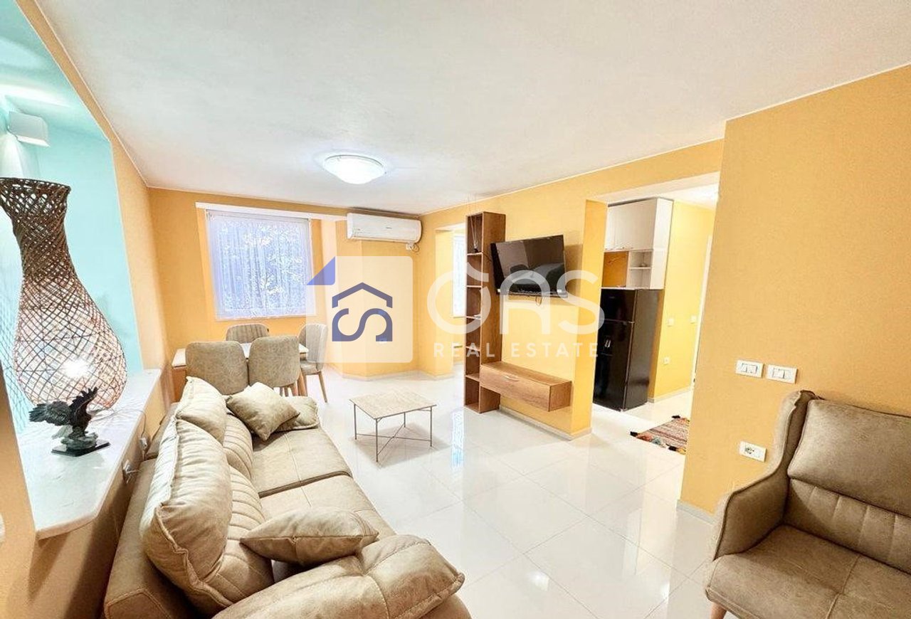 Jepet me qera apartament 2+1 tek Sheshi Willson